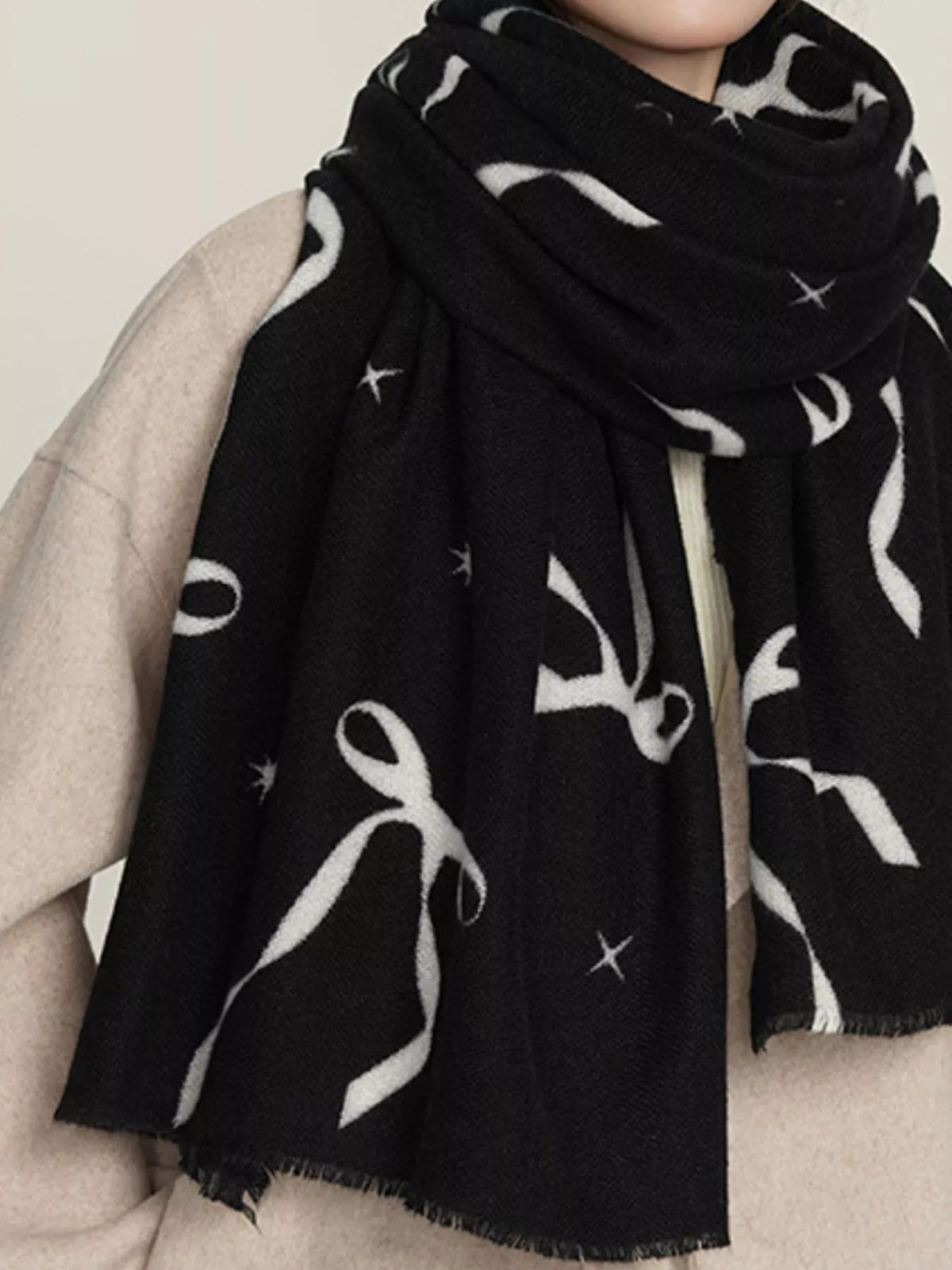 Bow Print Lightweight Scarf